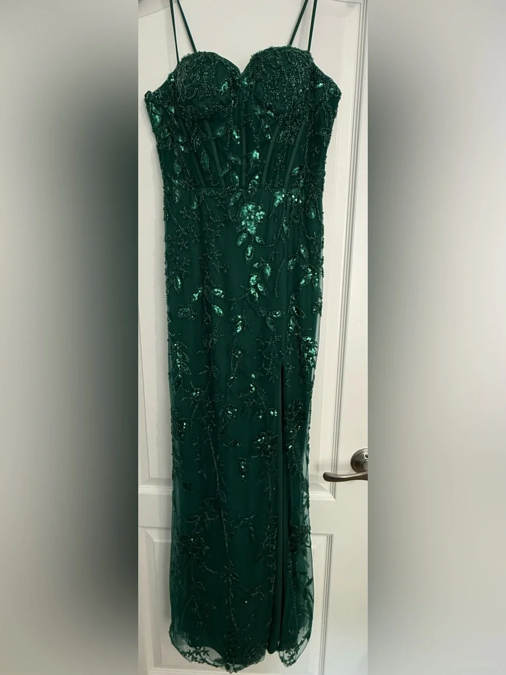 Bridesmaid,Prom,Homecoming Dress: Emerald Green Beaded SweetheartSpaghetti Strap